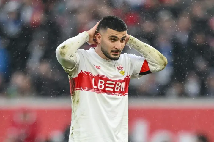 Deniz Undav Kimdir?