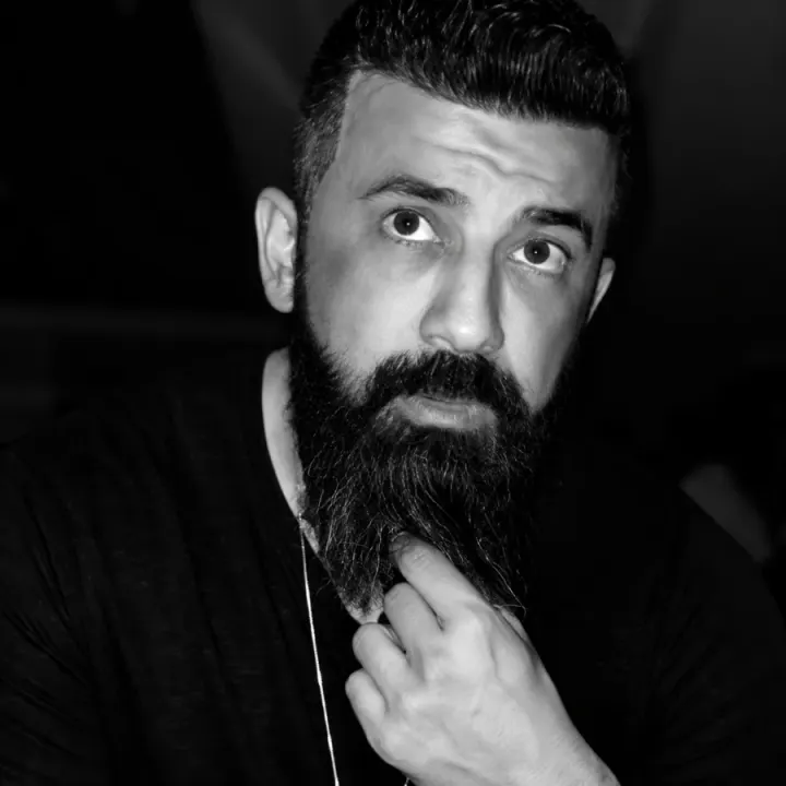 Engin Aykanat Kimdir?