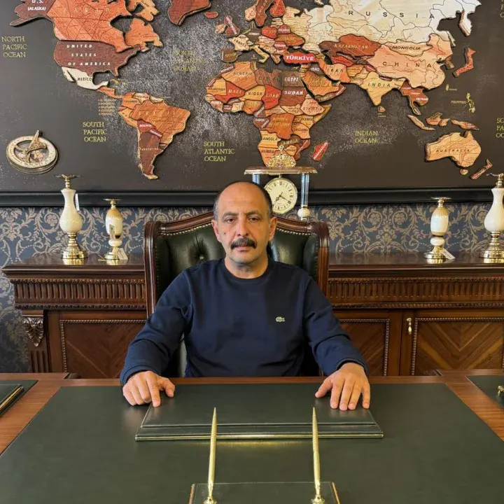Hüseyin Öztürk Kimdir?