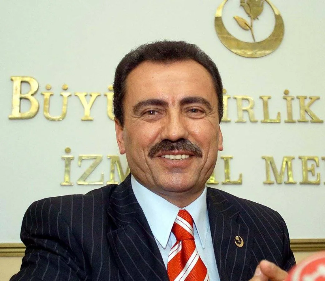 Muhsin Yazıcıoğlu Kimdir?