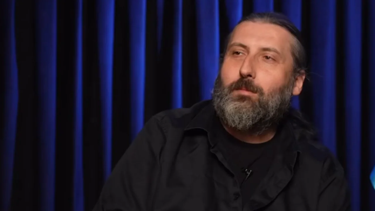 Mesut Süre Kimdir?