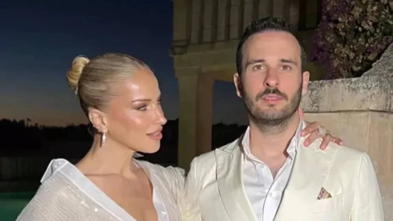 Nazım Akmandil Kimdir?