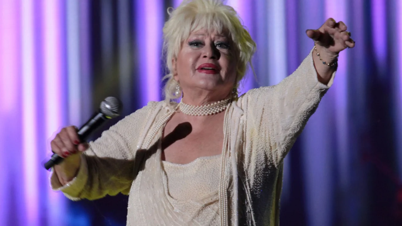 Muazzez Abacı Kimdir?