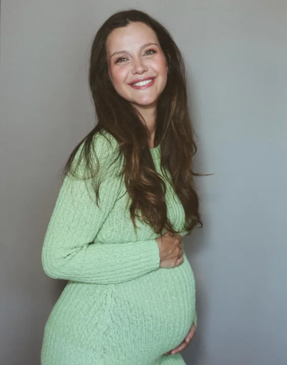 İrem Helvacıoğlu Kimdir?