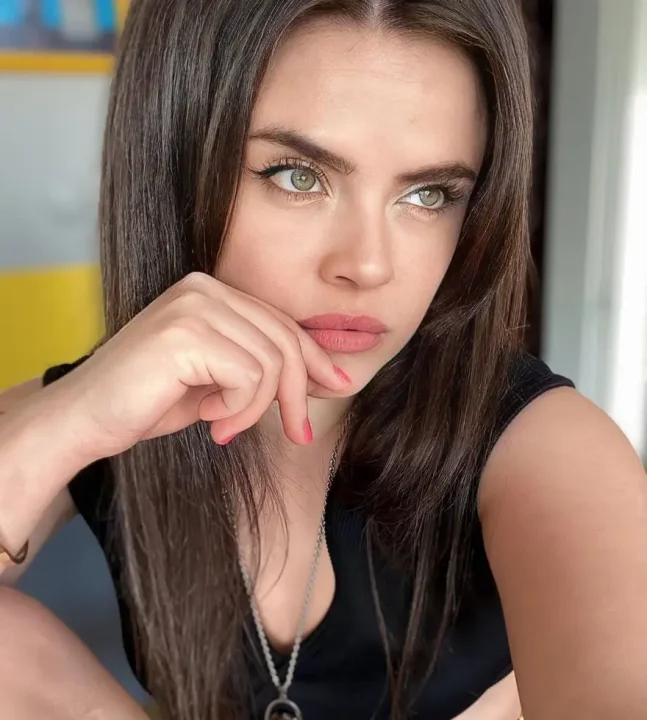 Sevil Akdağ Kimdir?