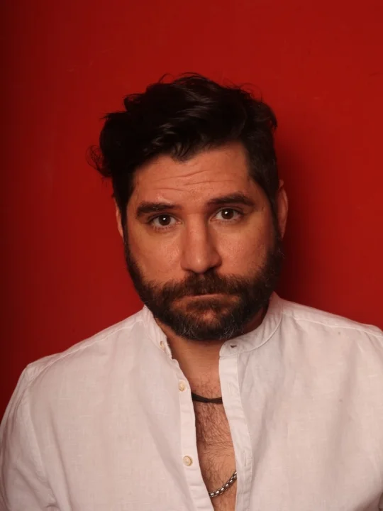 Ceyhun Fersoy Kimdir?