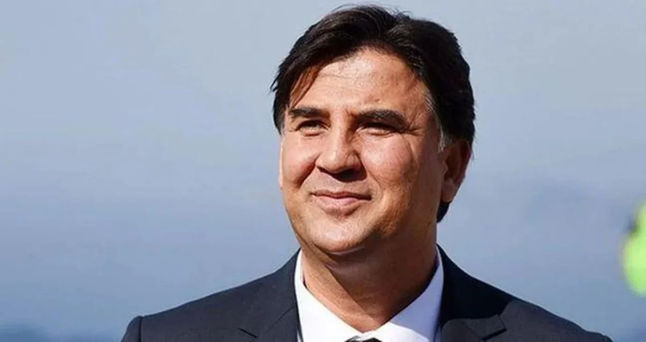 Alim Karaca Kimdir?