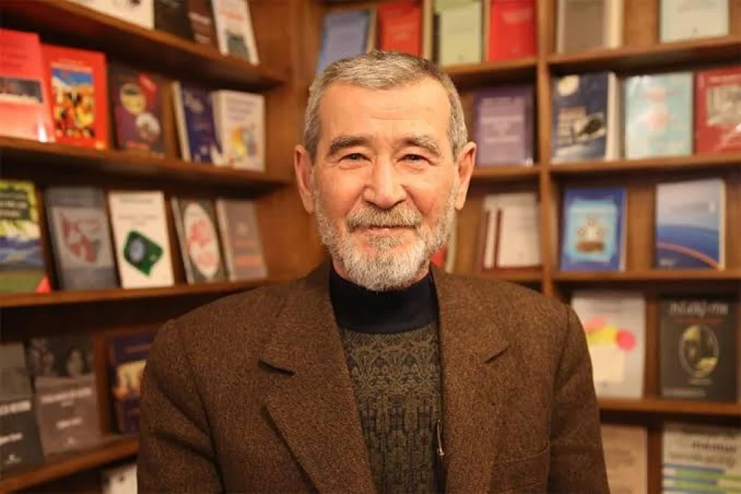 Ahmet Telli Kimdir?