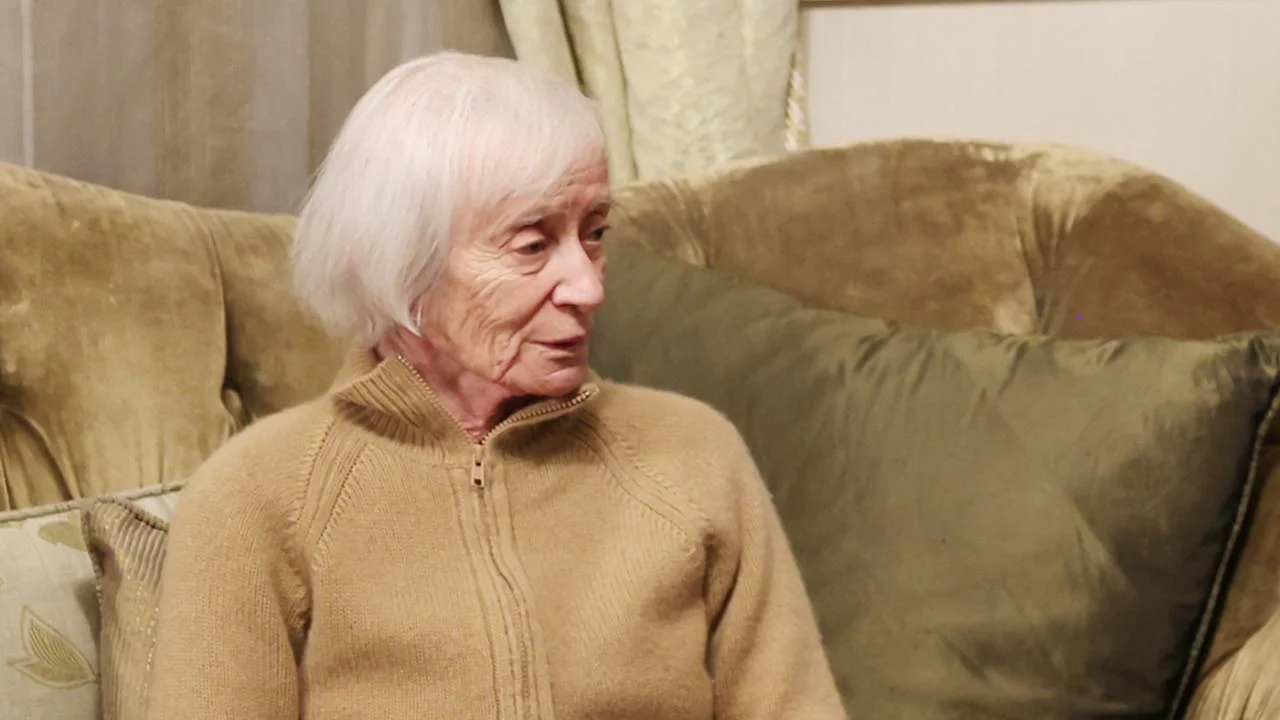 Olcay Baykal Kimdir?
